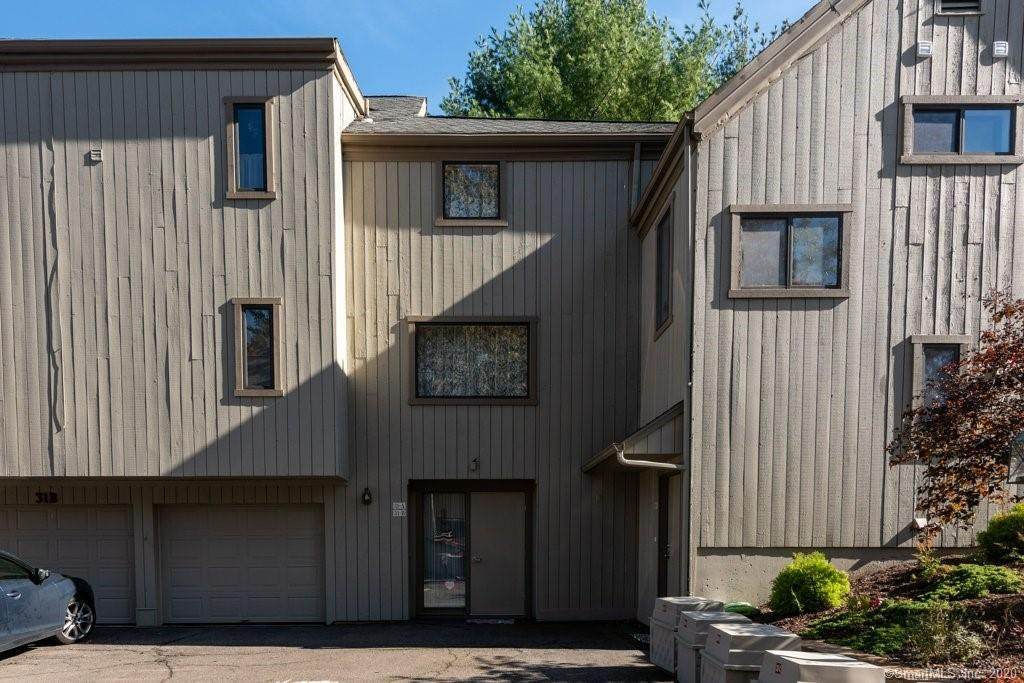 31 Algonquin Lane - Photo 1