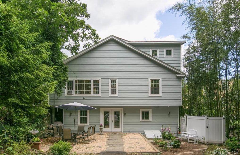 5 West Main Street - Photo 1