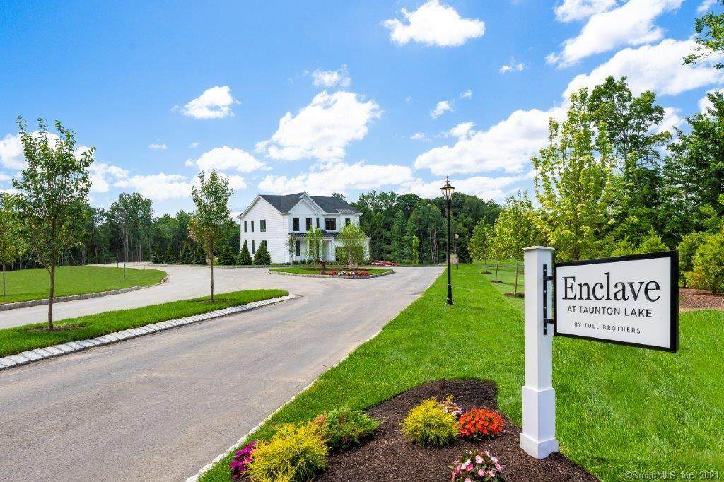 10 Enclave Circle - Photo 1