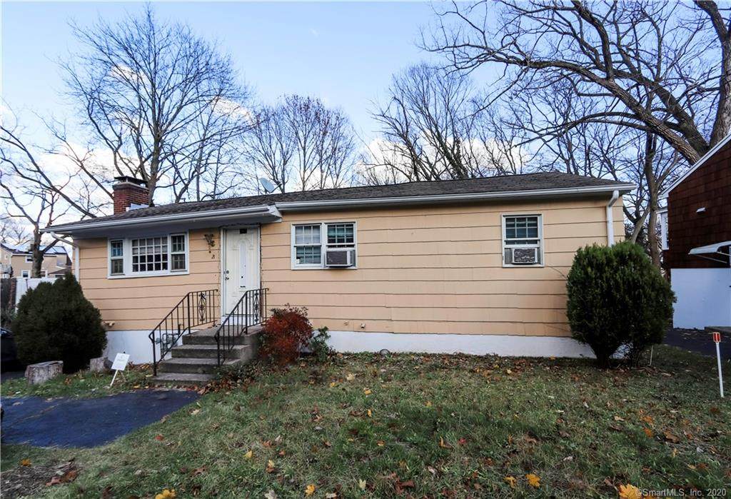 21 Hemlock Street - Photo 1