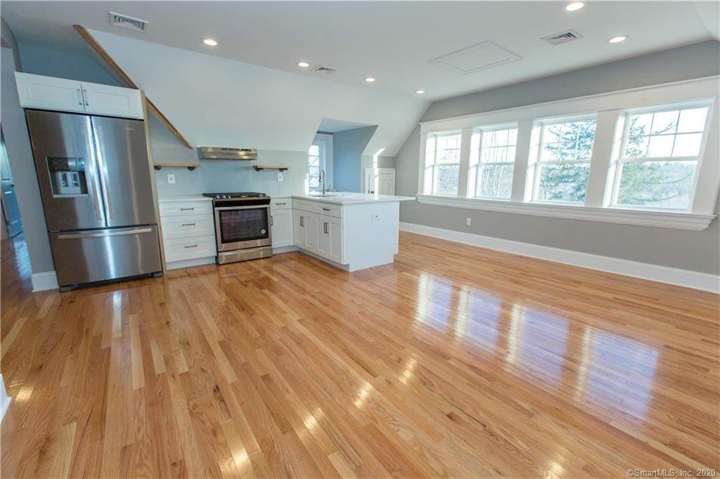 122 Newfield Street - Photo 1