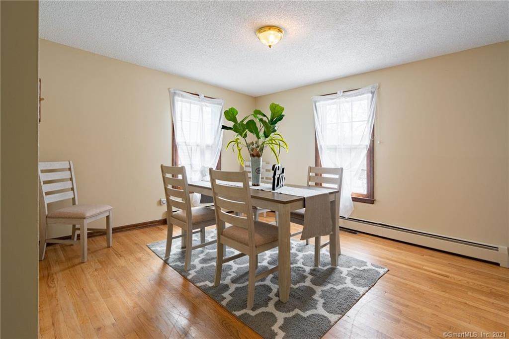 84 Barlow Street - Photo 1
