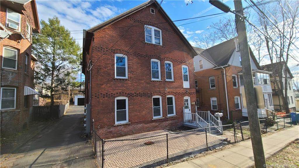 21 Tremont Street - Photo 1