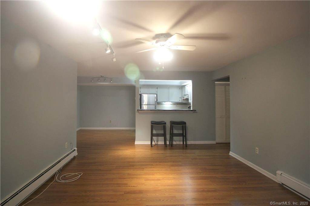 1465 Putnam Avenue - Photo 1