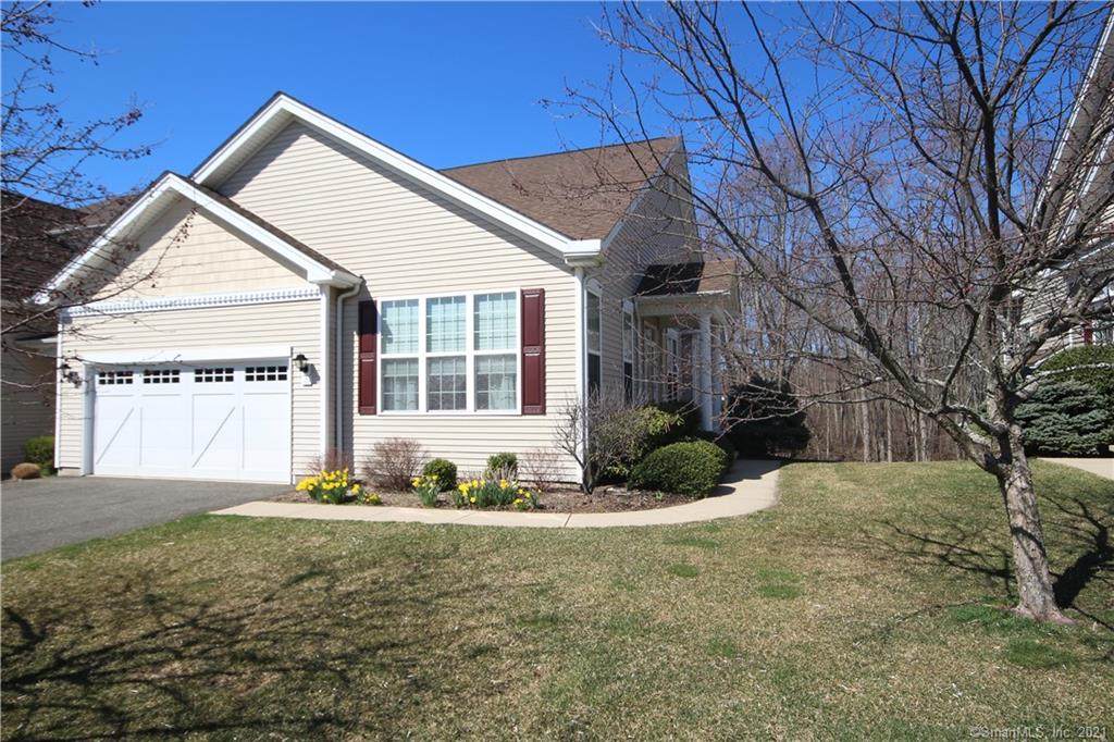 101 Sycamore Drive - Photo 1