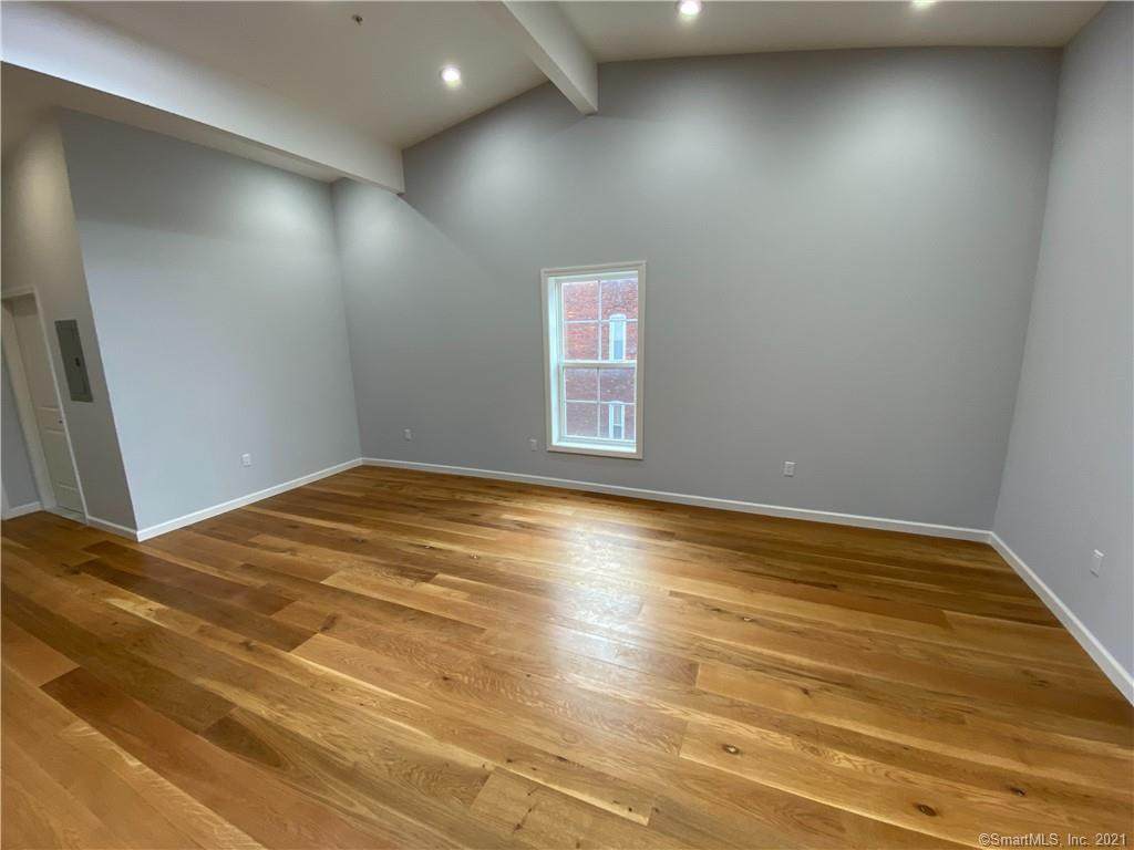 59 Dixwell Avenue - Photo 1