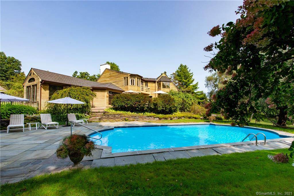 27 Townhouse Hill Road - Photo 1
