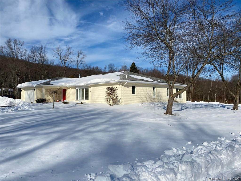 25 Laura Road - Photo 1