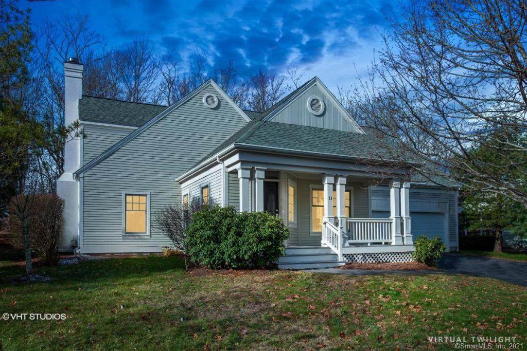 11 Hackamore Circle - Photo 1