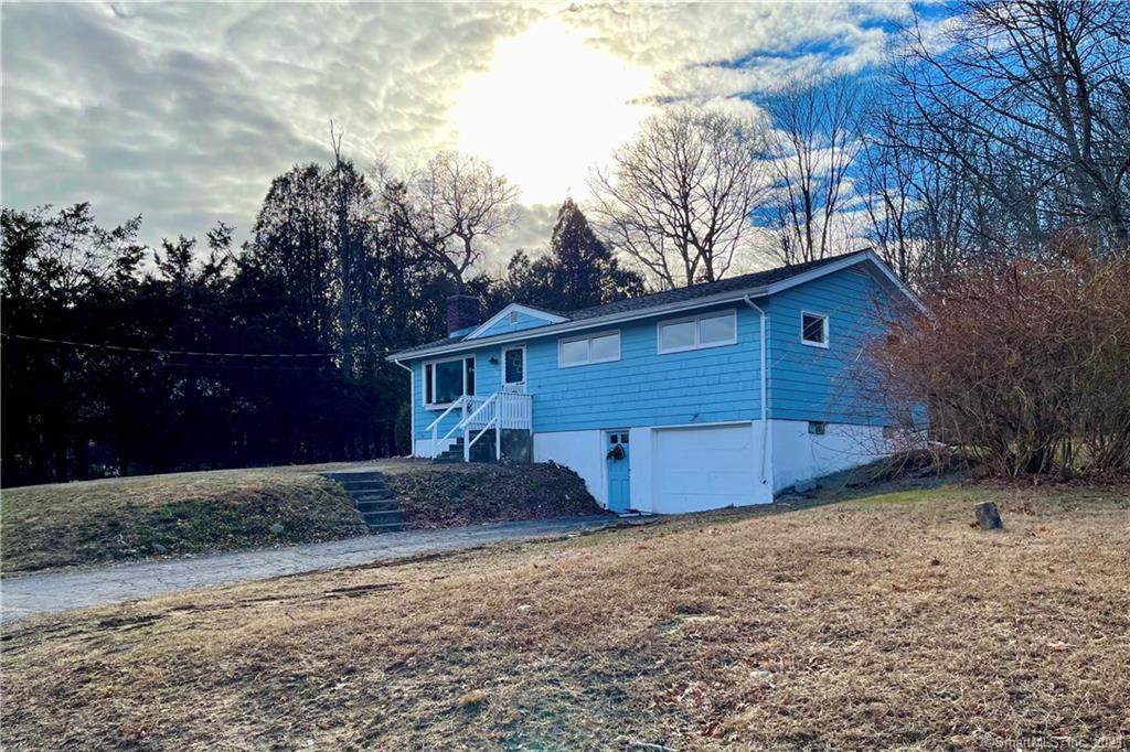20 Carol Drive - Photo 1