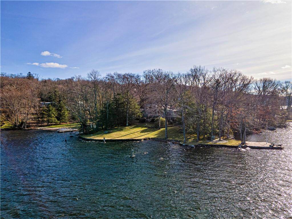 20 Oak Point Club - Photo 1