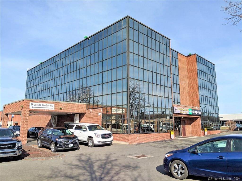 477 Connecticut Boulevard - Photo 1