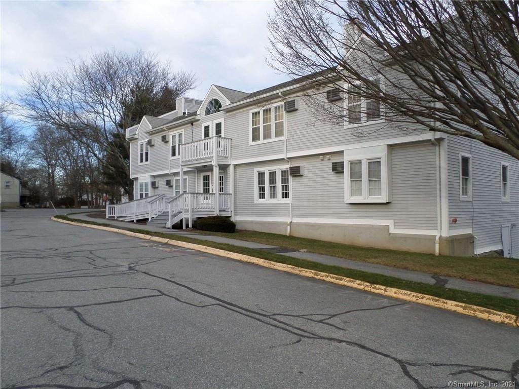 82 Longview Street - Photo 1