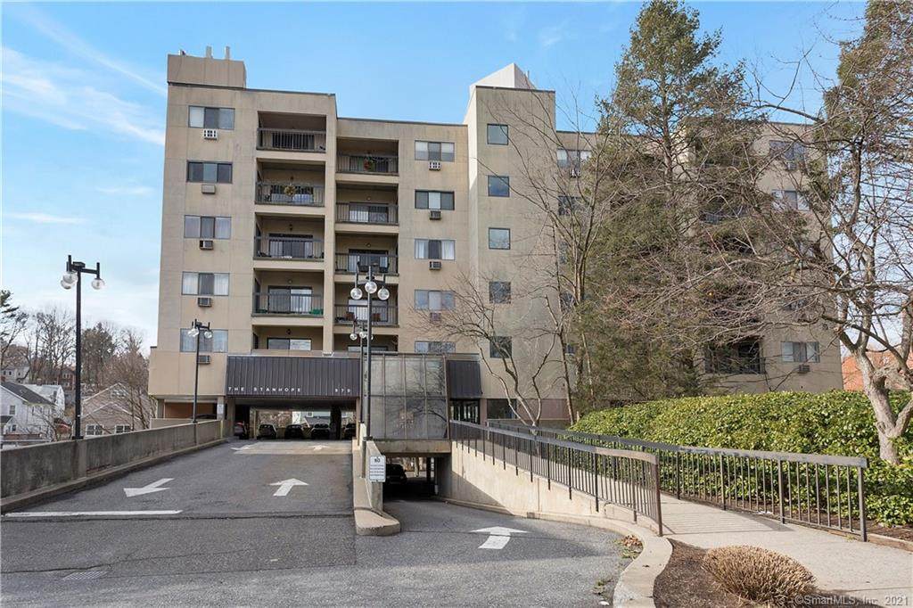 970 Hope Street - Photo 1