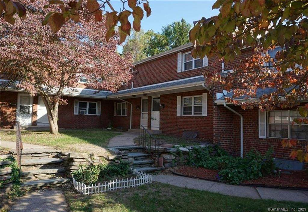 894 Burnside Avenue - Photo 1