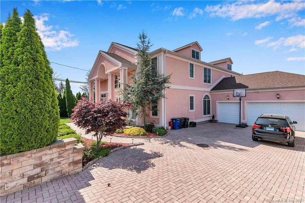 114 Cove Street - Photo 1