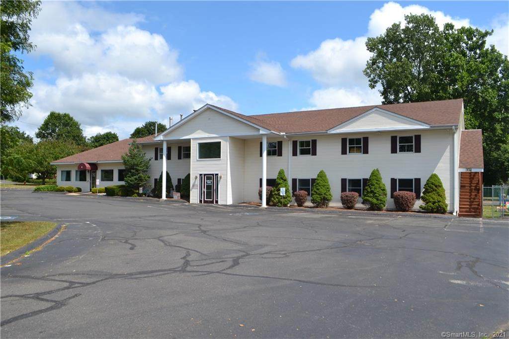 4 Circle Drive - Photo 1