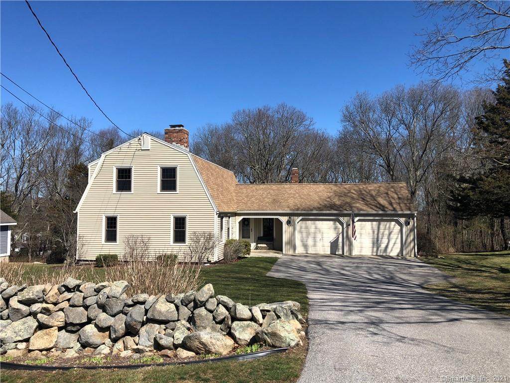 482 Pequot Avenue - Photo 1