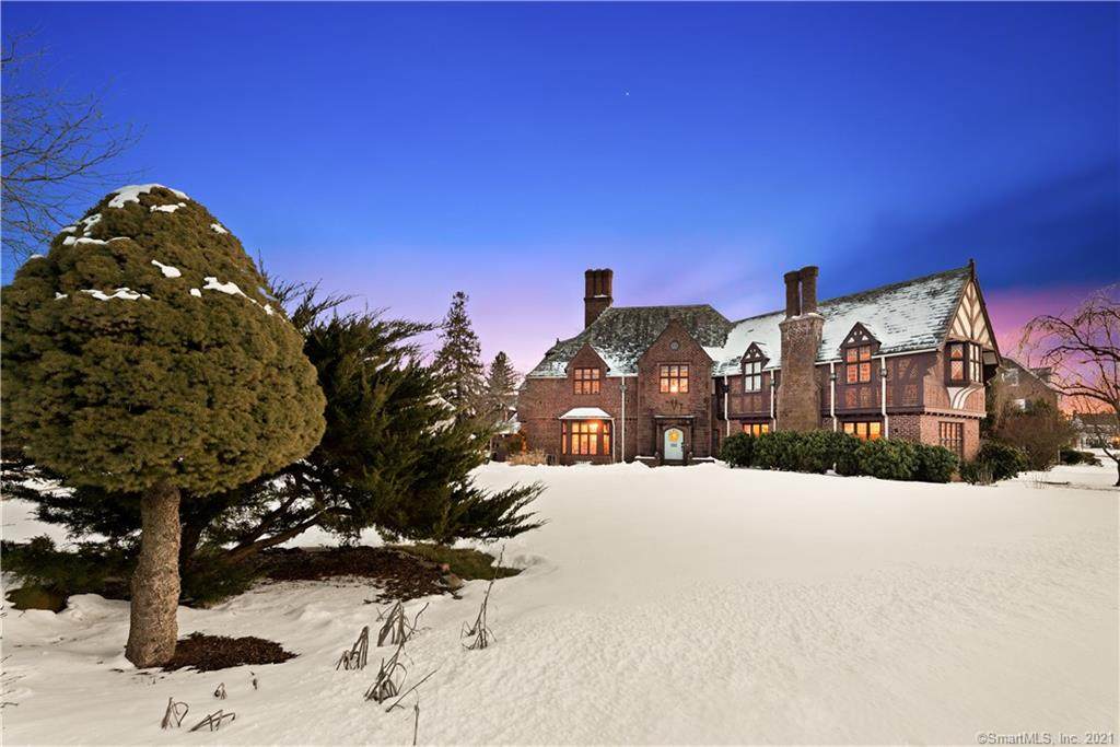 70 Lambert Avenue - Photo 1