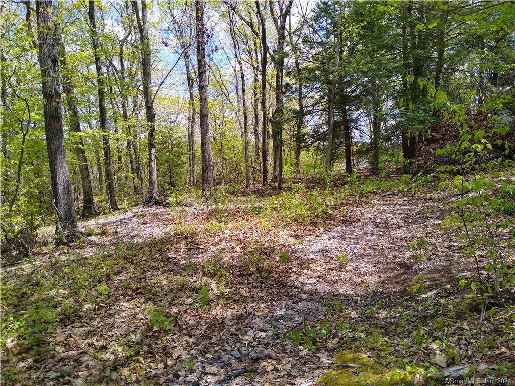 23 Lakeview Road - Photo 1