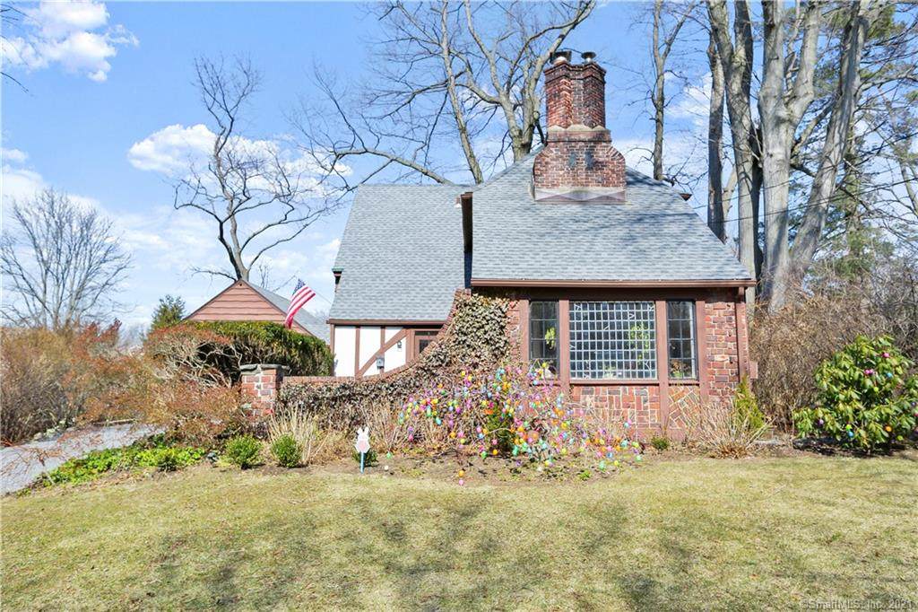 17 Merrill Road - Photo 1
