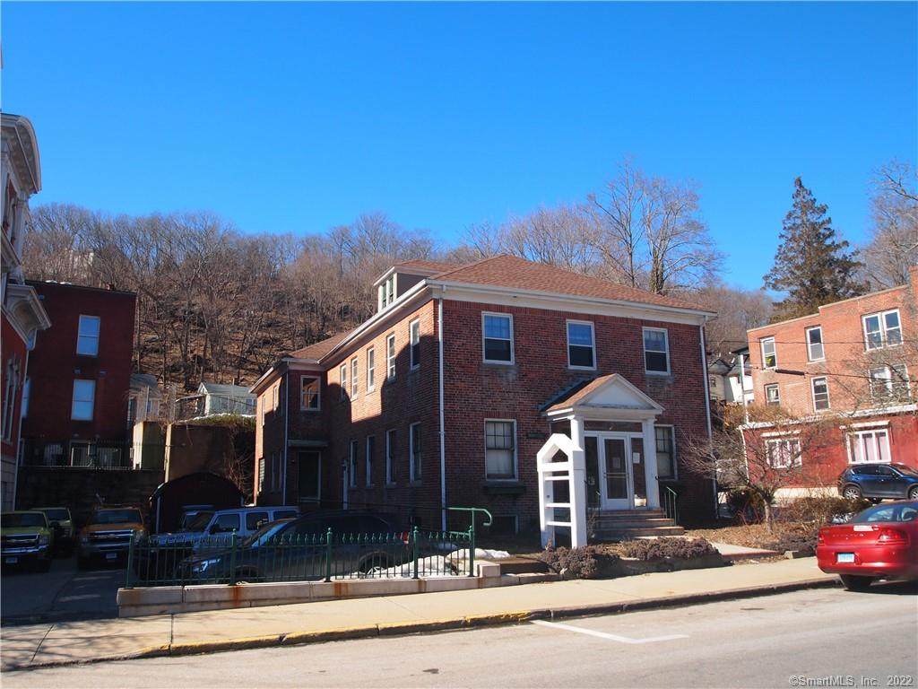 110 Broadway - Photo 1