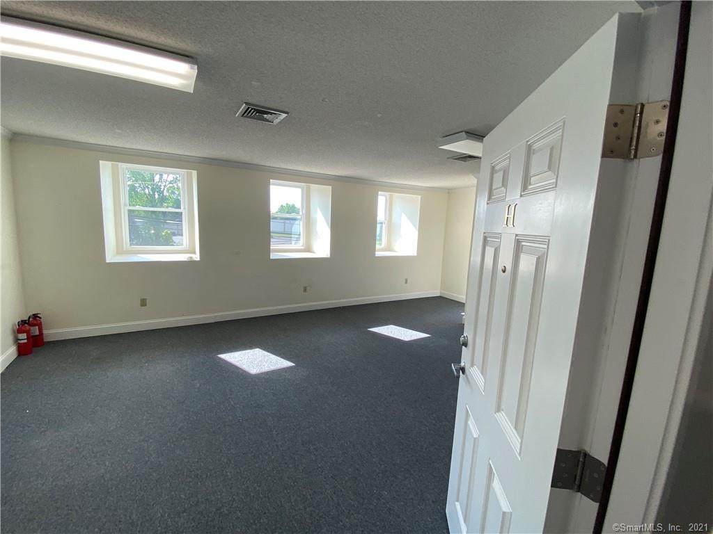 107 Fenn Road - Photo 1
