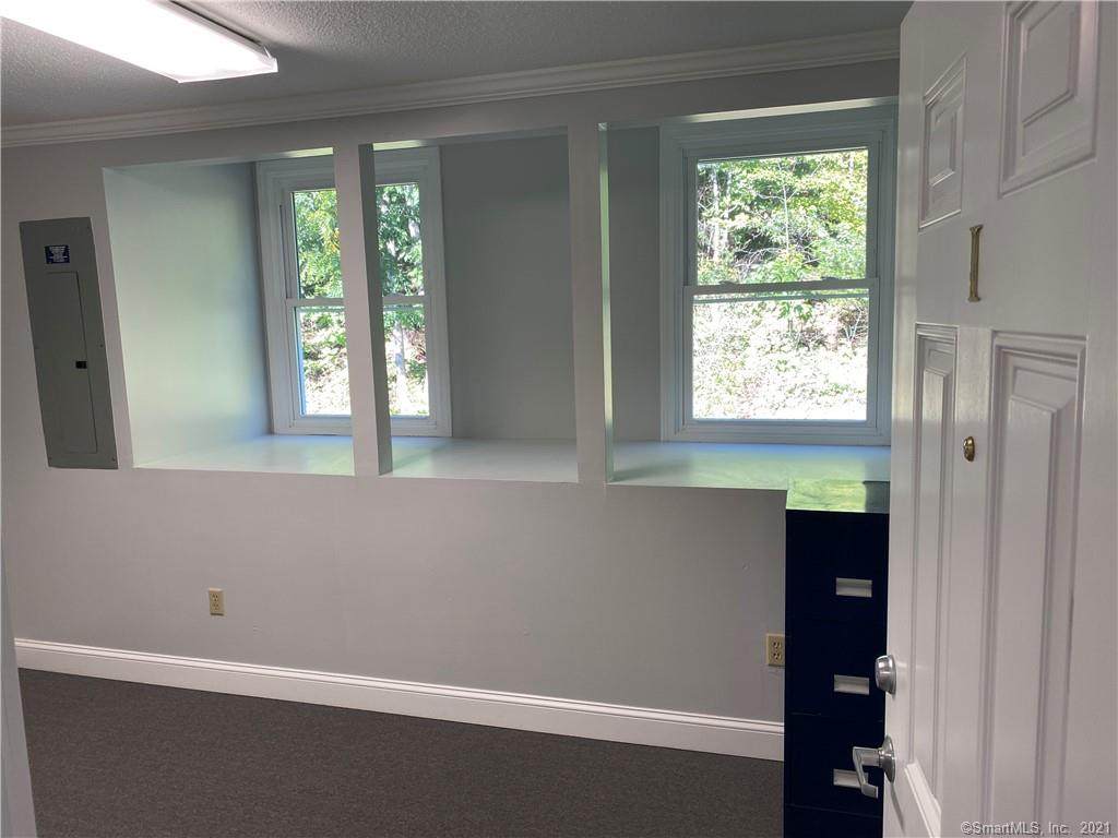 107 Fenn Road - Photo 1