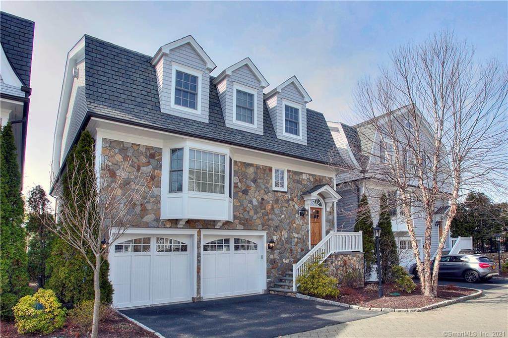 10 Maple Street - Photo 1