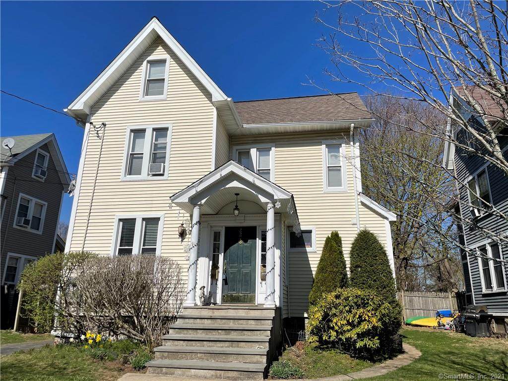22 Wilton Avenue - Photo 1