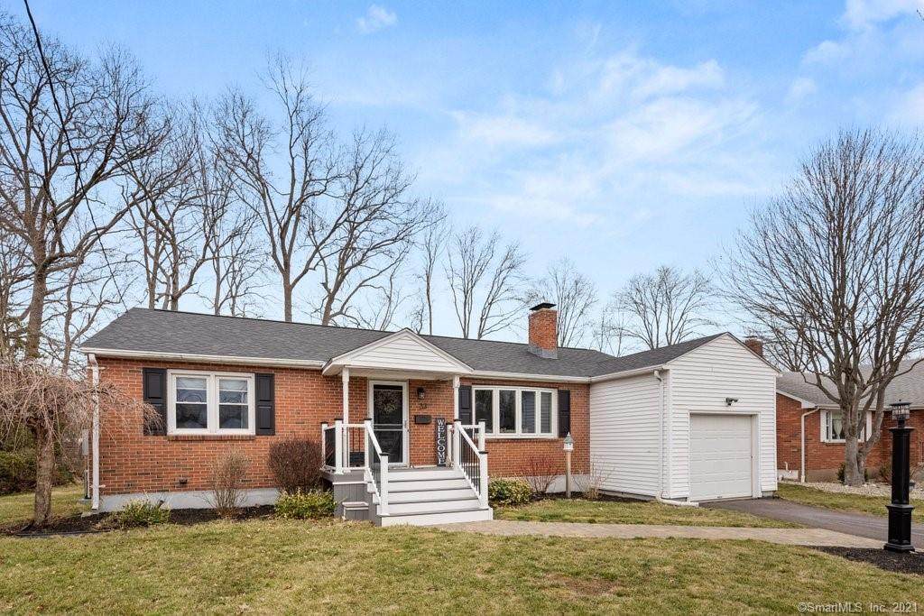 33 Crest Street - Photo 1