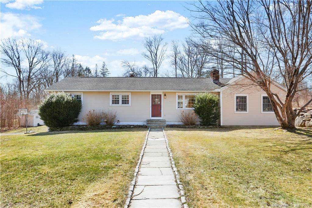 29 Meadow Brook Drive - Photo 1
