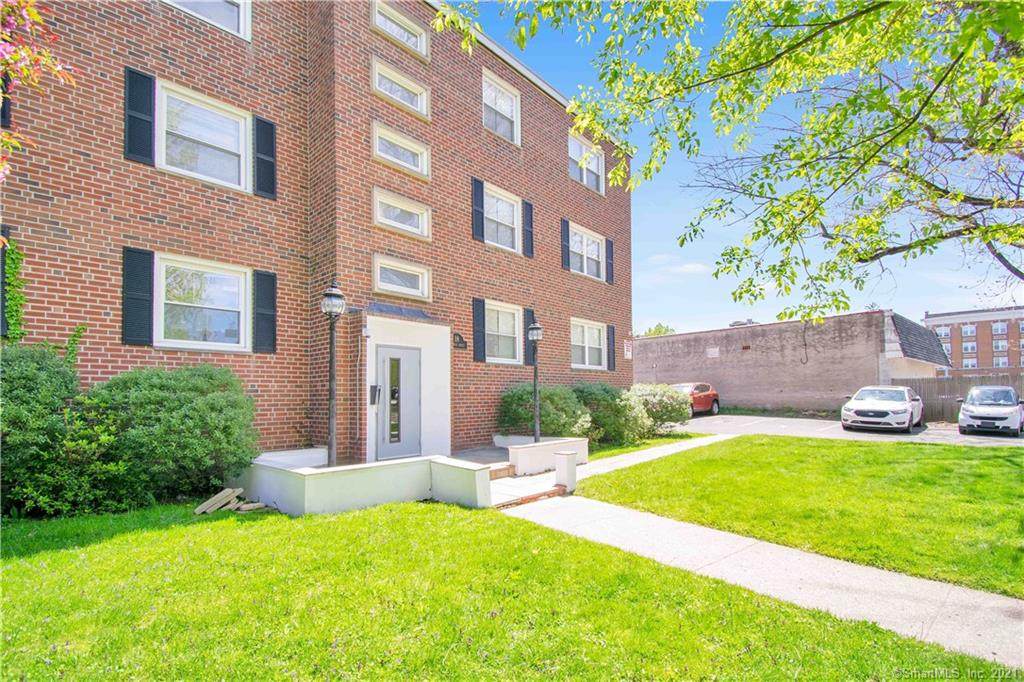 18 Sherman Street - Photo 1