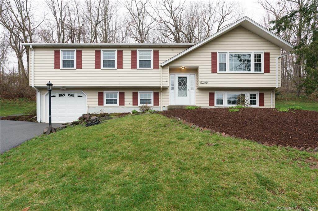 20 Lost Brook Lane - Photo 1