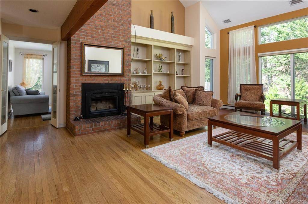 20 Crosswood Road - Photo 1