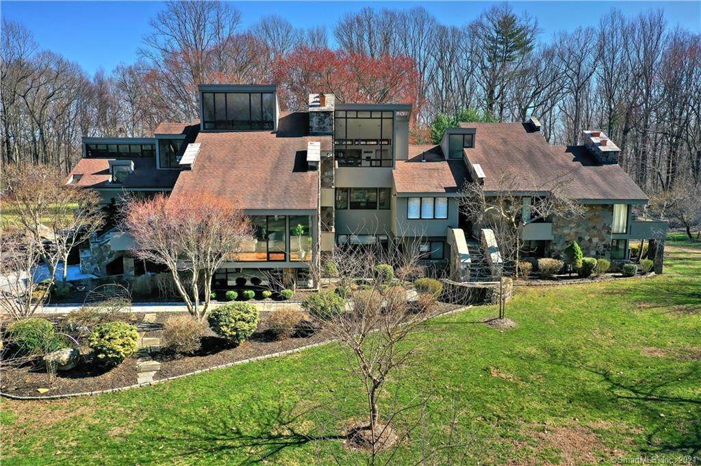 25 Lilac Lane - Photo 1