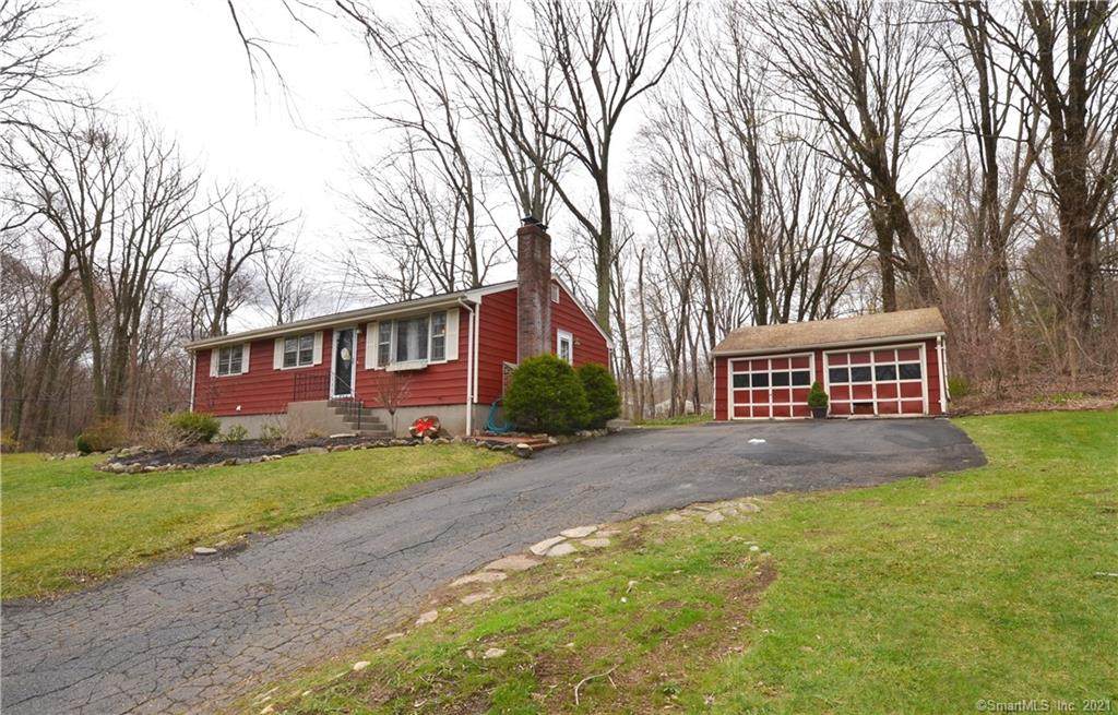 12 Stuart Drive - Photo 1