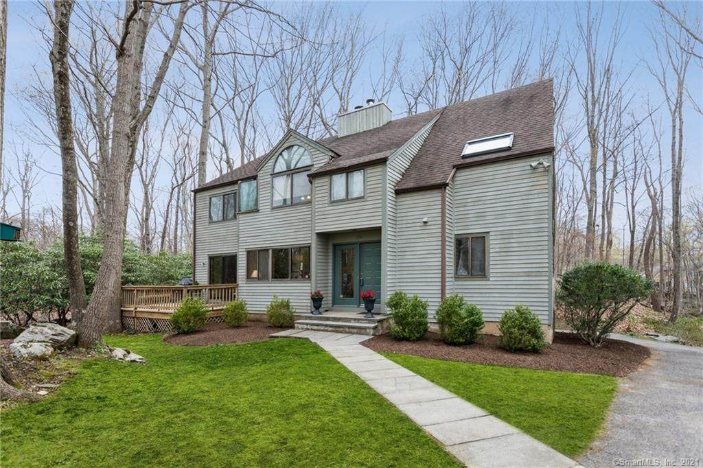 1574 Long Ridge Road - Photo 1