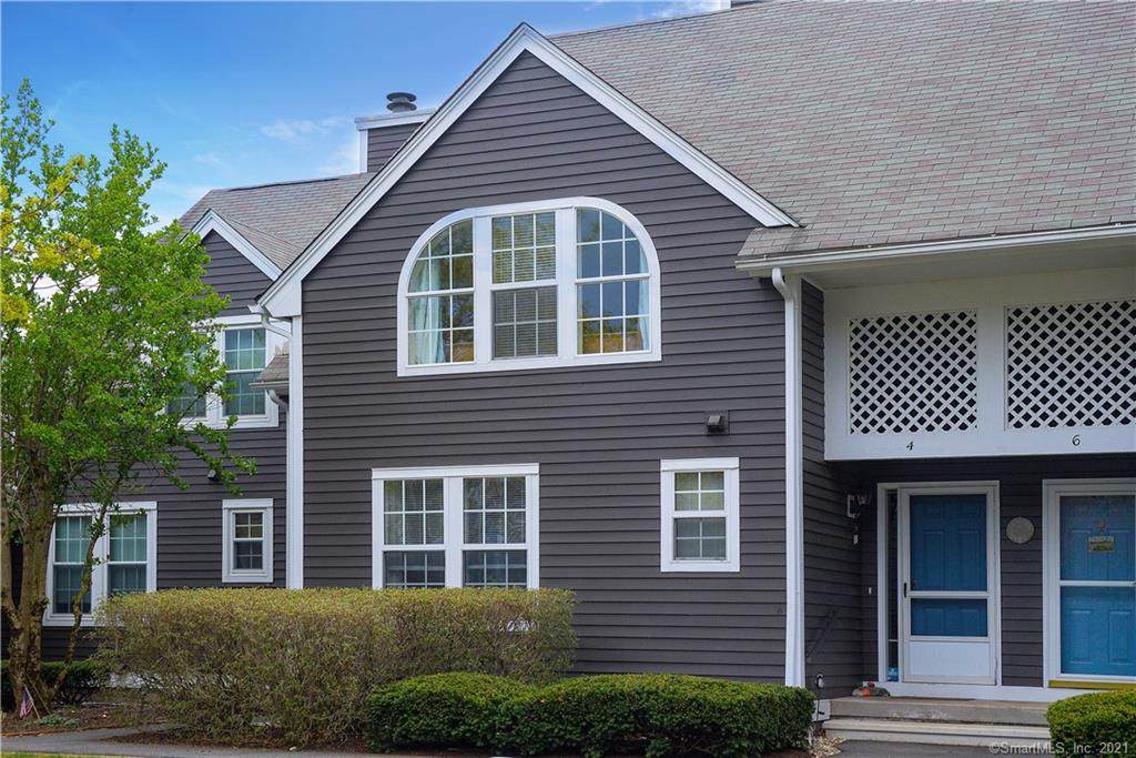 4 Fairmount Lane - Photo 1