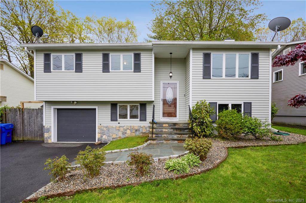 17 Windward Road - Photo 1