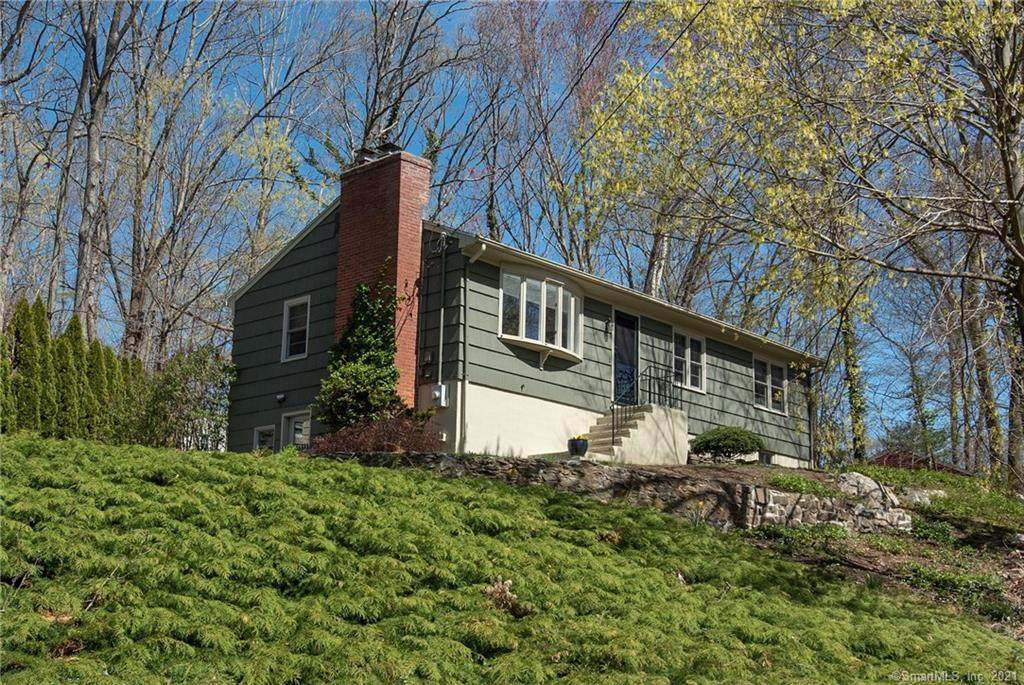 21 Old Hickory Lane - Photo 1