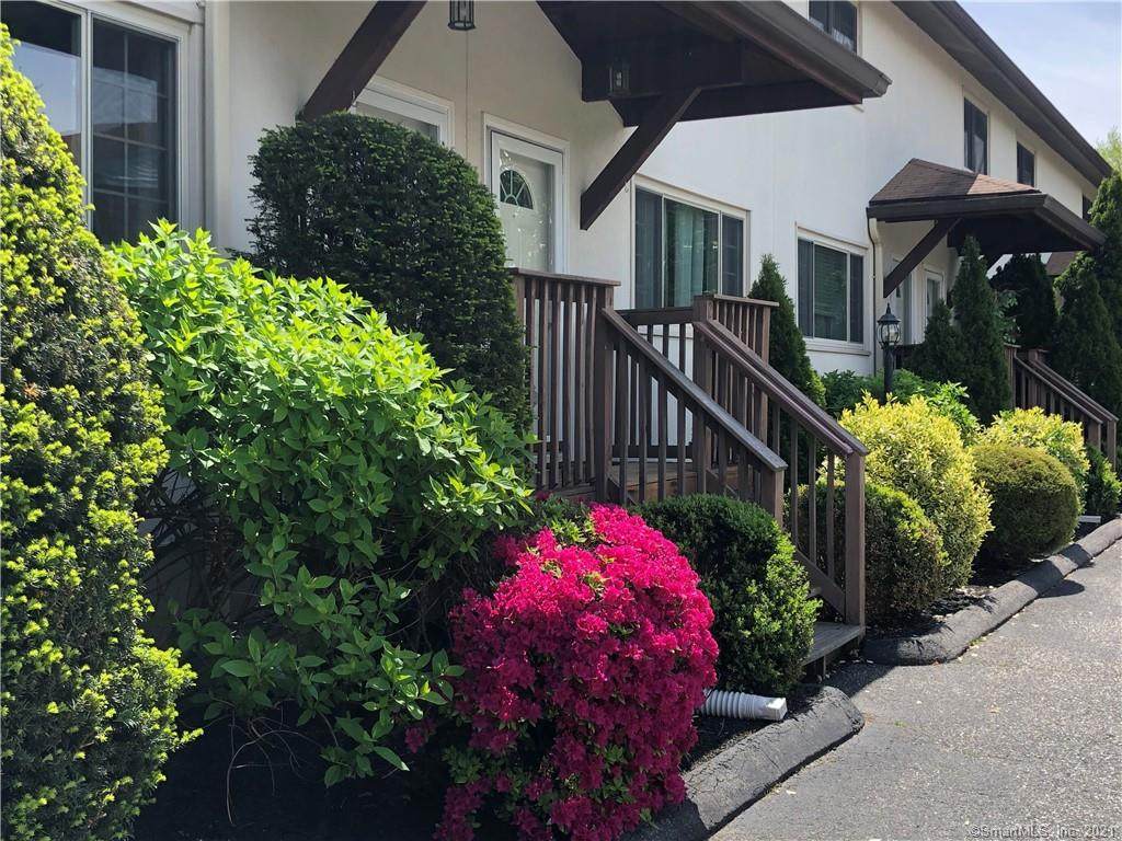 16 Lindstrom Road - Photo 1