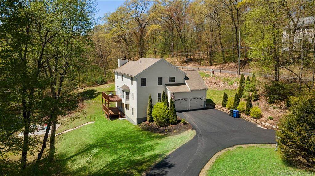 117 Vineyard Road - Photo 1