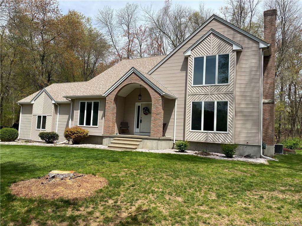 16 Simone Drive - Photo 1