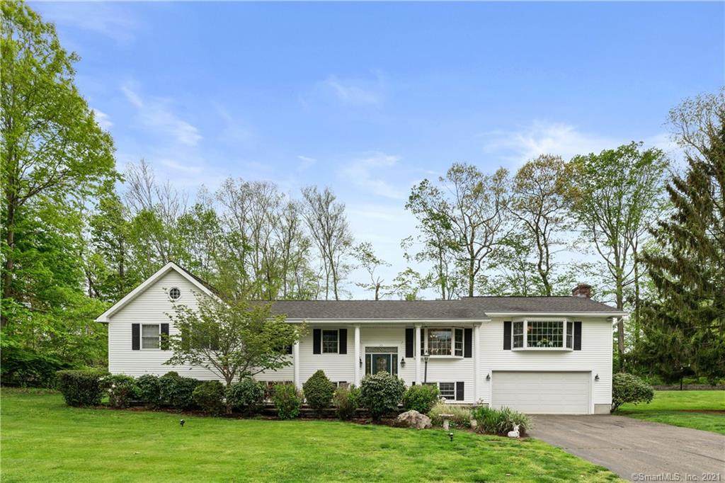 20 Ramblewood Drive - Photo 1