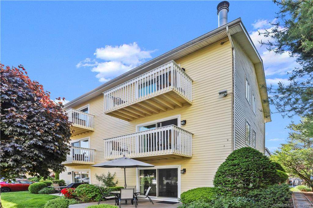 61 Seaview Avenue - Photo 1