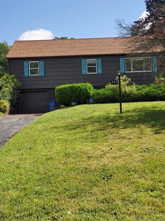 323 Hillcrest Terrace - Photo 1