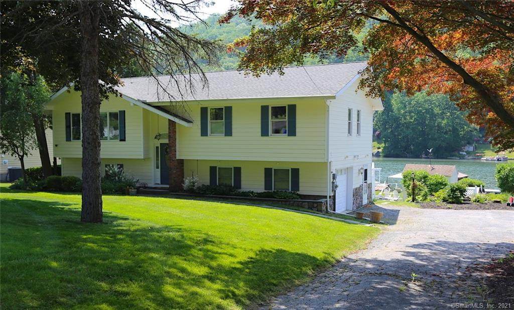 17 Pinewood Shores - Photo 1