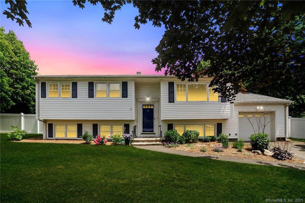 99 Kenneth Circle - Photo 1