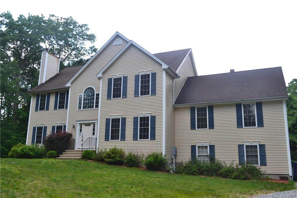 4 Hart Court - Photo 1